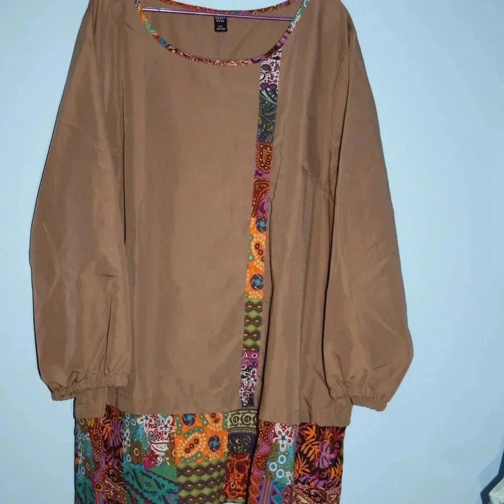 Emery Rose Brand 5xl Brown Top - Picture 2 of 11